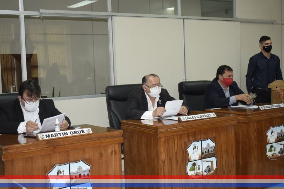 Foto 4 de SESION ORDINARIA DE LA JUNTA MUNICIPAL DE CAPIATA: Notas Recibidas, Notas Remitidas y Expedientes Dictaminados