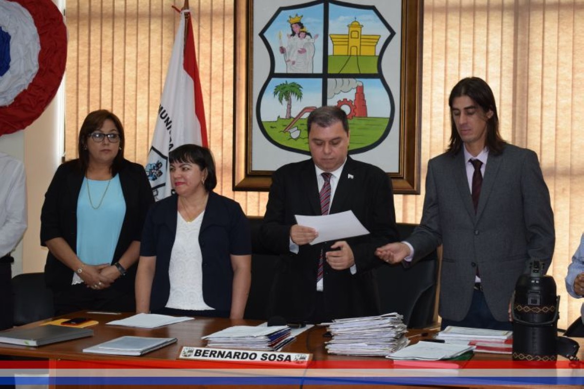 Foto 23 de Reconocimiento a la Esc. Bás. Nº 81 y Col. Nac. "Ma. Auxiliadora"