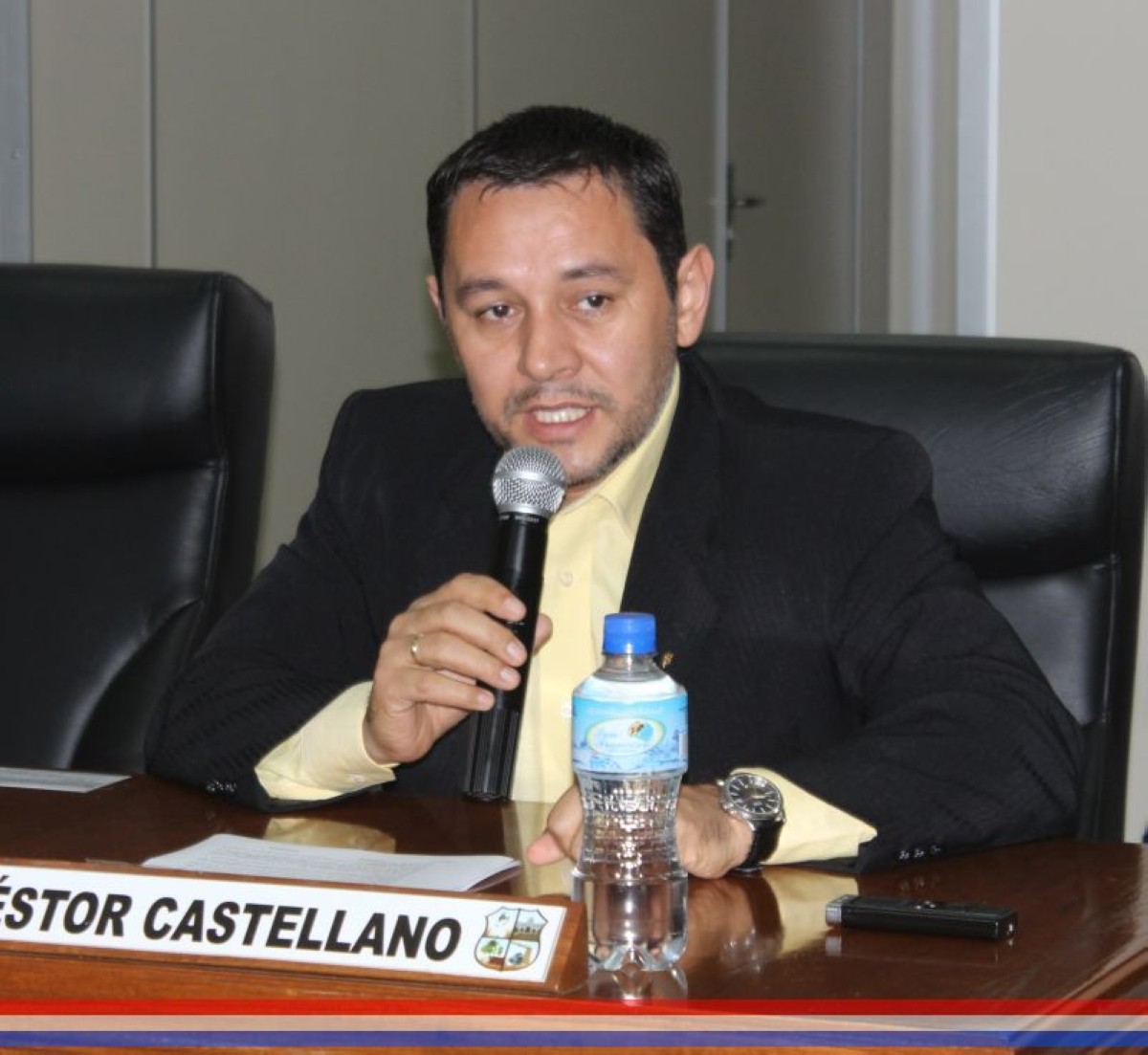 Foto 8 de SESION ORDINARIA DE LA JUNTA MUNICIPAL DE CAPIATA: Notas Recibidas y Expedientes Dictaminados