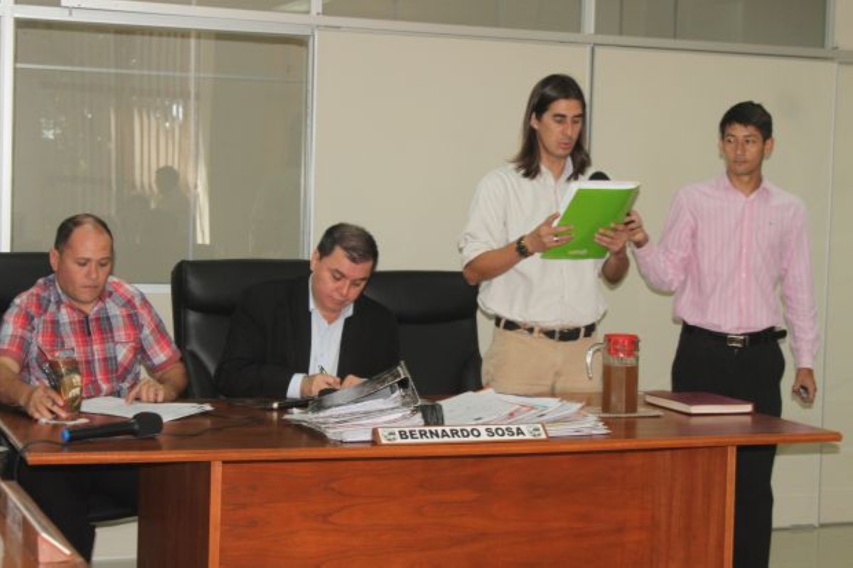 Foto 1 de Aprueban proyecto de ampliación de zona urbana del sector ruta 1, en Cía. 16ª Urugua’y