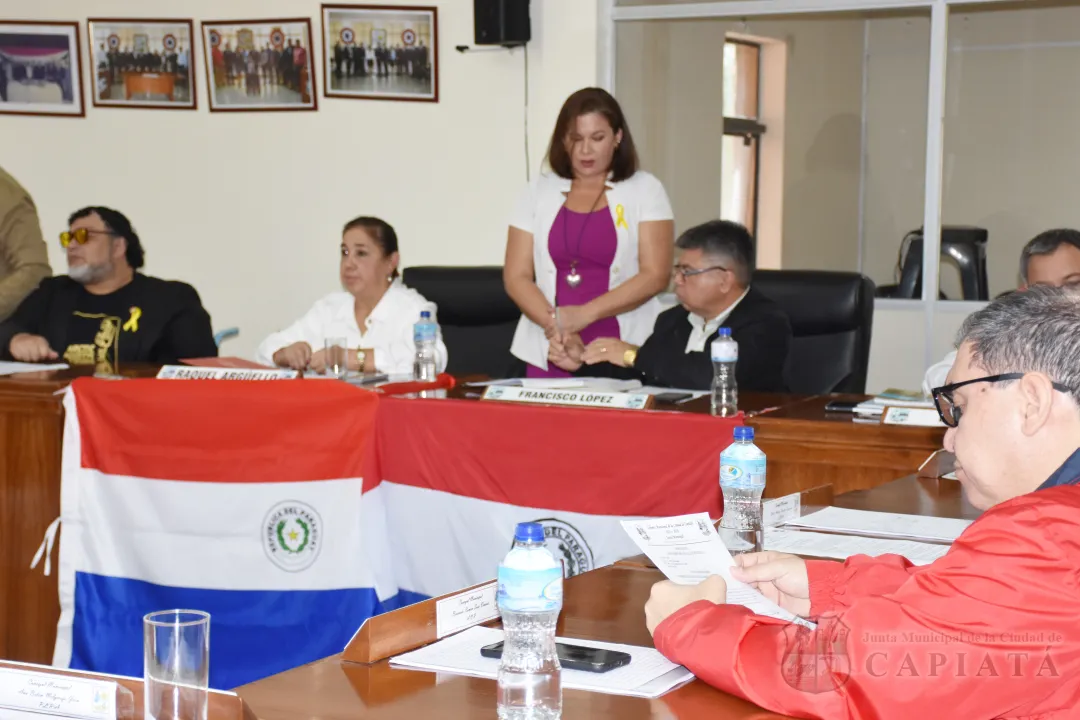 Foto 12 de SESION ORDINARIA DE LA JUNTA MUNICIPAL DE CAPIATA: Notas Recibidas y Expedientes Dictaminados