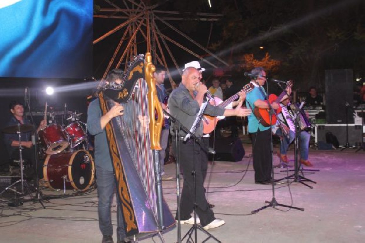Foto 23 de ¡MAGNIFICA NOCHE CAPIATEÑA!