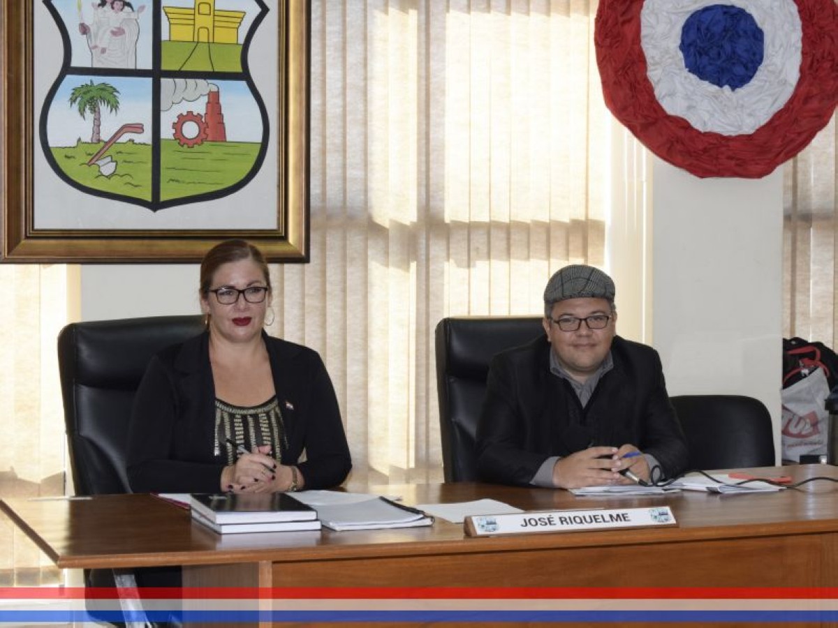 Foto 6 de SESION ORDINARIA DE LA JUNTA MUNICIPAL DE CAPIATA: Notas Recibidas, Nota Remitida y Expedientes Dictaminados