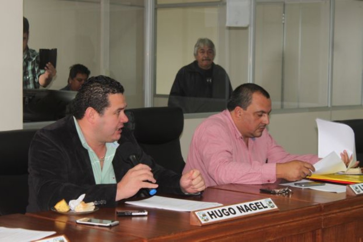 Foto 1 de Aprobaron el Proyecto de Ordenanza que regula el control de la contaminación del aire