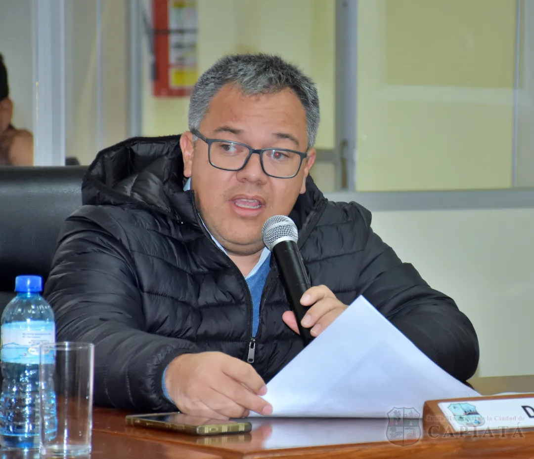 Foto 14 de SESION ORDINARIA DE LA JUNTA MUNICIPAL DE CAPIATA: Notas Recibidas, Notas Remitidas y Expedientes Dictaminados