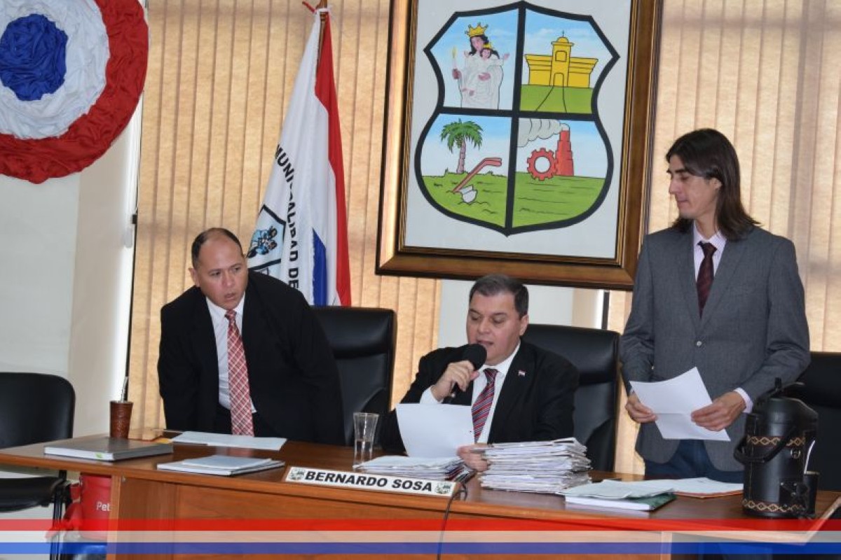 Foto 13 de SESION ORDINARIA DE LA JUNTA MUNICIPAL DE CAPIATA: Notas Recibidas, Notas Remitidas y Expedientes Dictaminados
