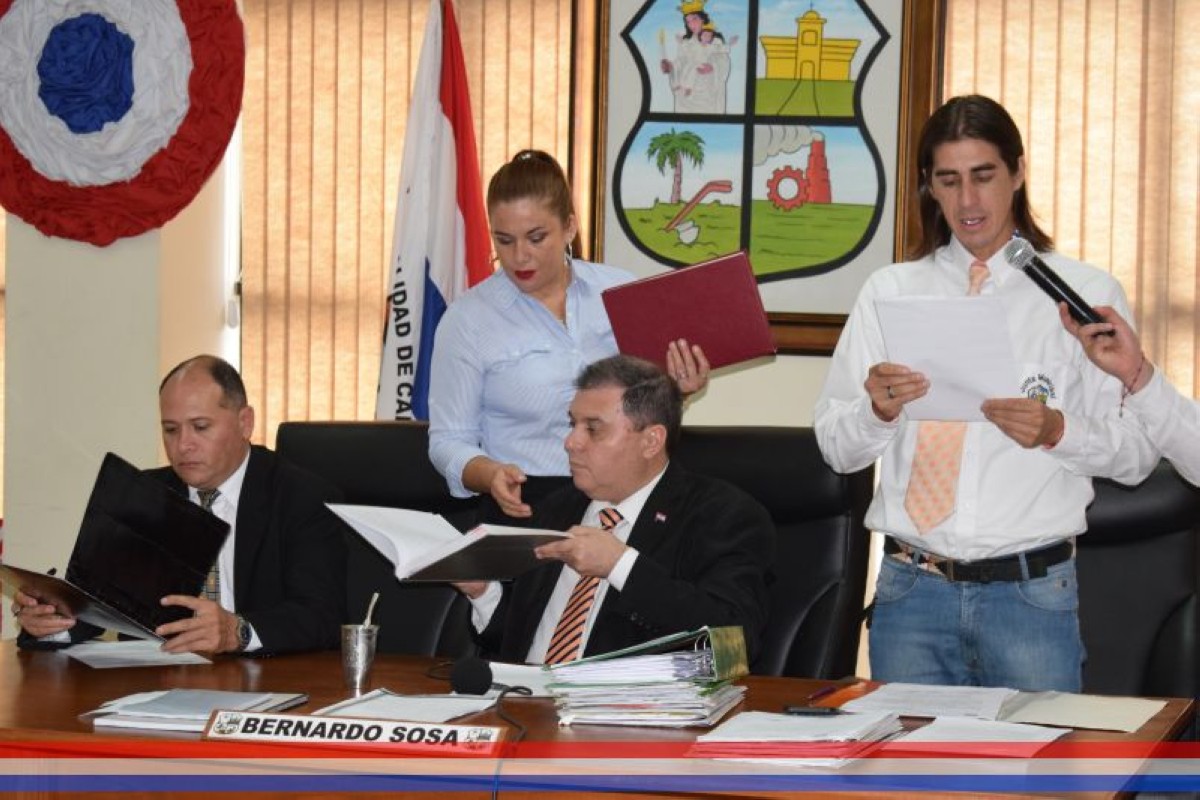 Foto 6 de SESION ORDINARIA DE LA JUNTA MUNICIPAL DE CAPIATA: Notas Recibidas, Notas Remitidas y Expedientes Dictaminados