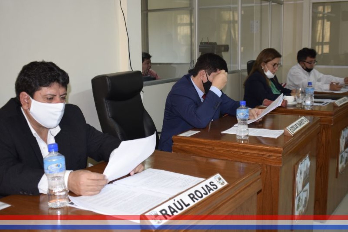 Foto 5 de SESION ORDINARIA DE LA JUNTA MUNICIPAL DE CAPIATA: Nota Recibida, Notas Remitidas y Expedientes Dictaminados