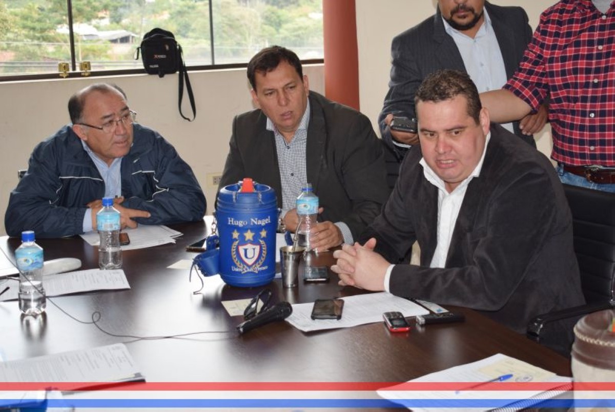 Foto 14 de SESION ORDINARIA DE LA JUNTA MUNICIPAL DE CAPIATA: Notas Recibidas, Nota Remitida y Expedientes Dictaminados