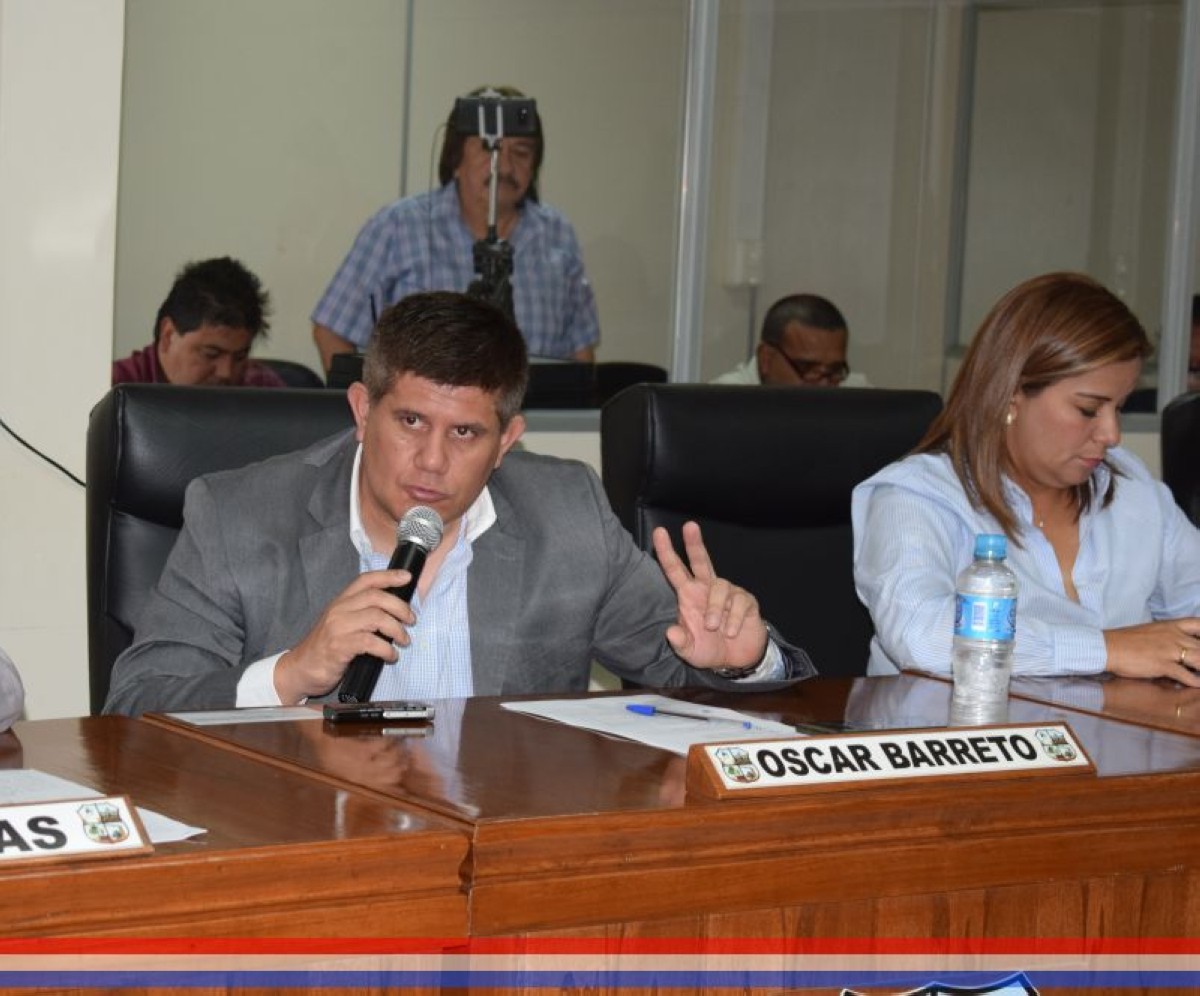 Foto 13 de SESION ORDINARIA DE LA JUNTA MUNICIPAL DE CAPIATA: Notas Recibidas y Expedientes Dictaminados