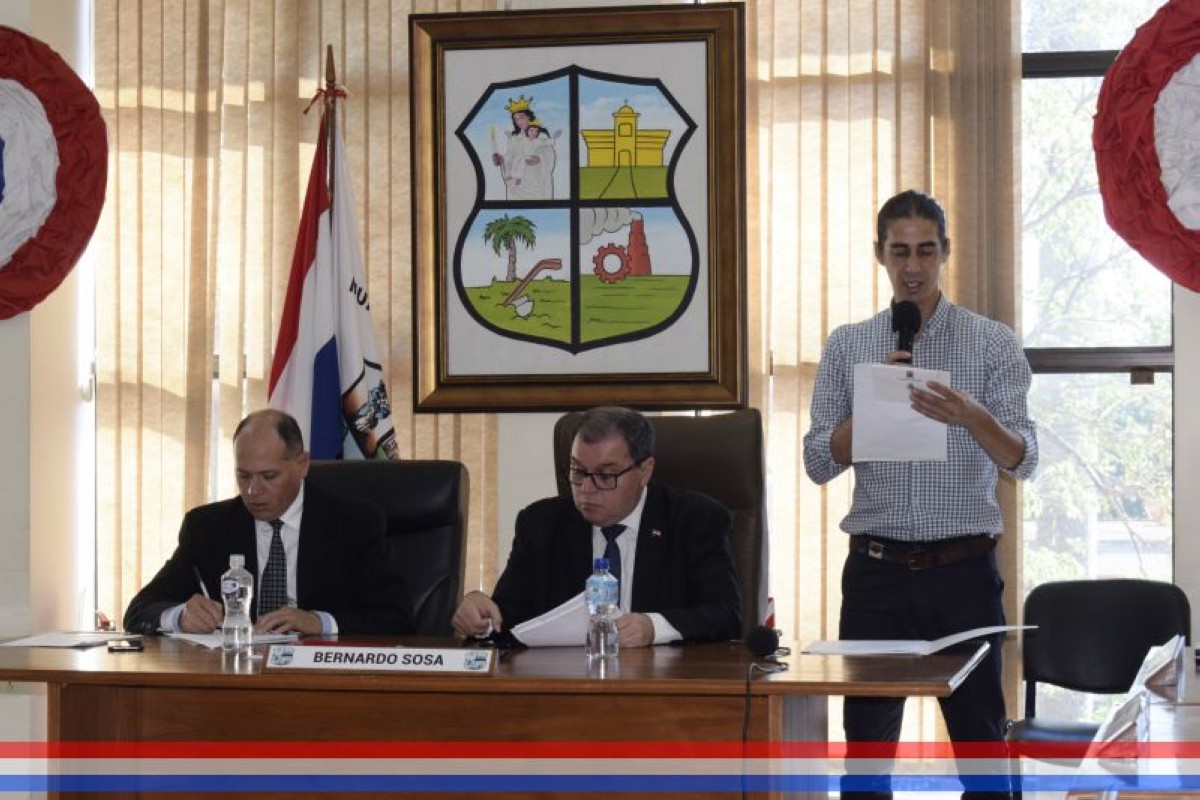 Foto 13 de SESION ORDINARIA DE LA JUNTA MUNICIPAL DE CAPIATA: Notas Recibidas, Nota Remitida y Expedientes Dictaminados