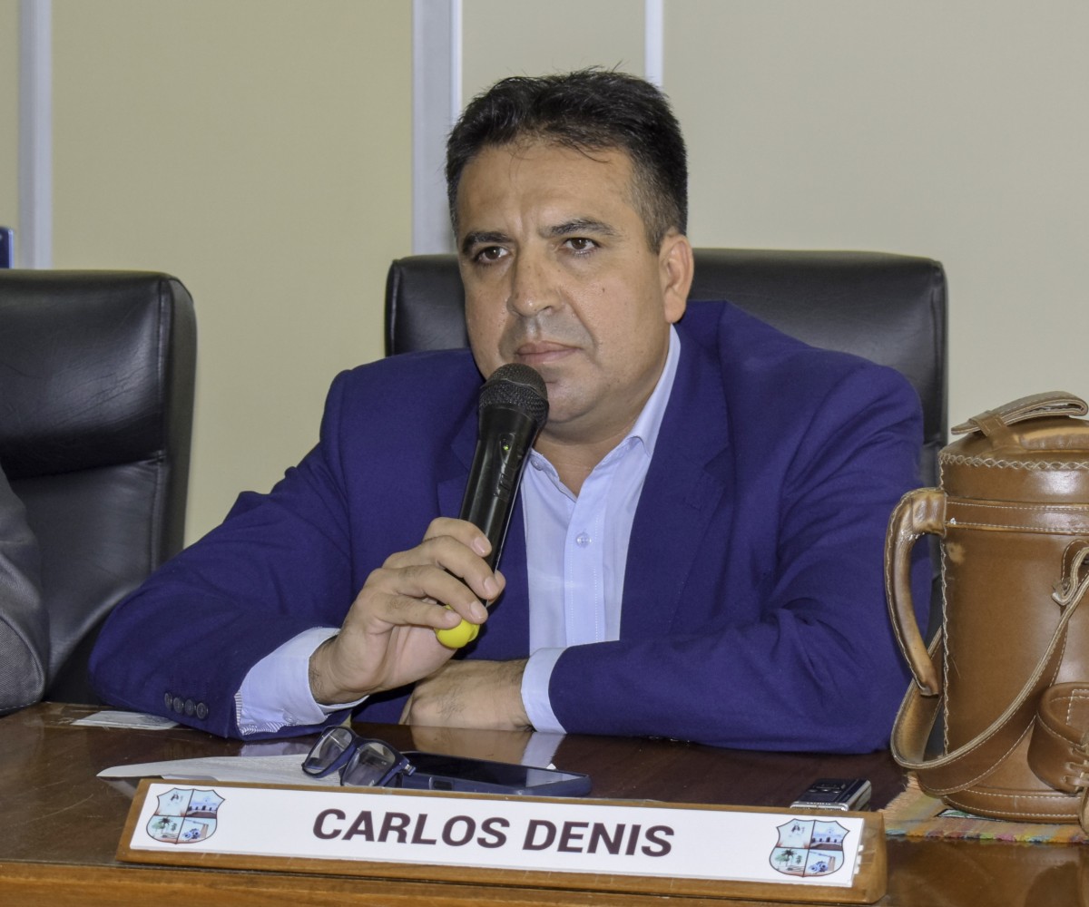 Foto 5 de Declaran de Interés Distrital la reparación del puente ubicado sobre Avda. Tte. 1º Leonardo Salinas, frente al club 3 de Mayo