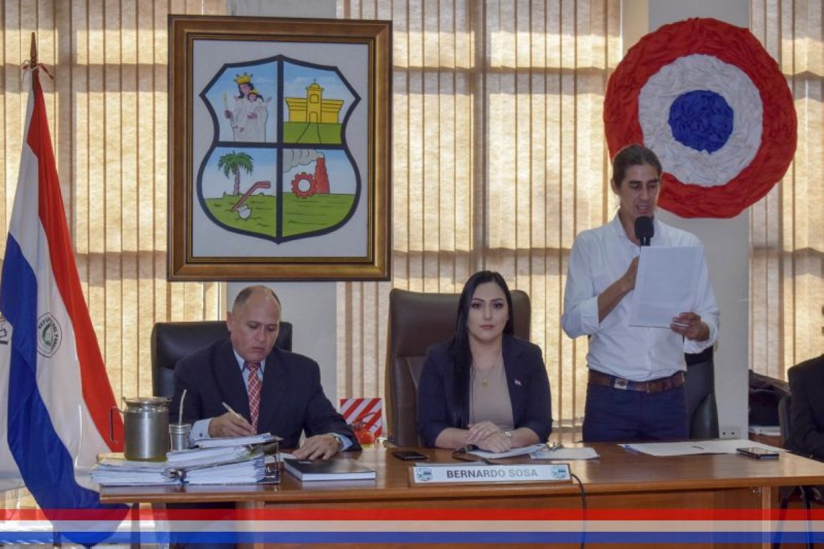 Foto 10 de SESION ORDINARIA DE LA JUNTA MUNICIPAL DE CAPIATA: Notas Recibidas, Nota Remitida y Expedientes Dictaminados