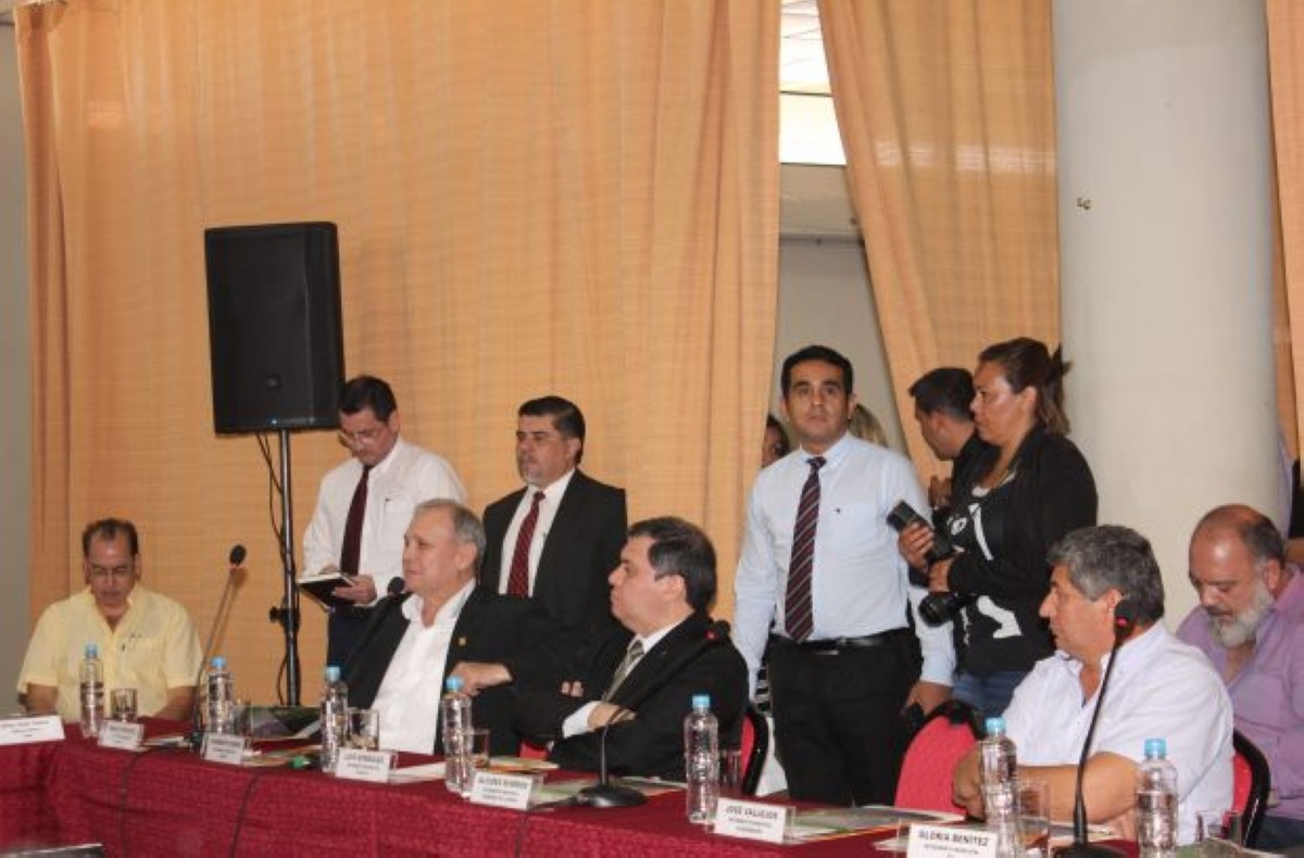 Foto 2 de Presidente de la Junta Municipal participó de la reunión interinstitucional de lucha contra el Dengue