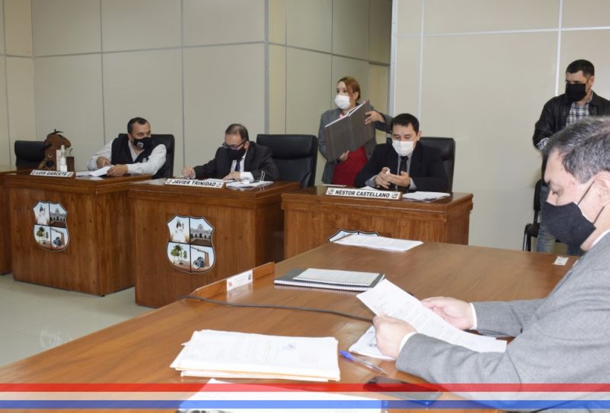 Foto 2 de SESION ORDINARIA DE LA JUNTA MUNICIPAL DE CAPIATA: Notas Recibidas, Nota Remitida y Expedientes Dictaminados