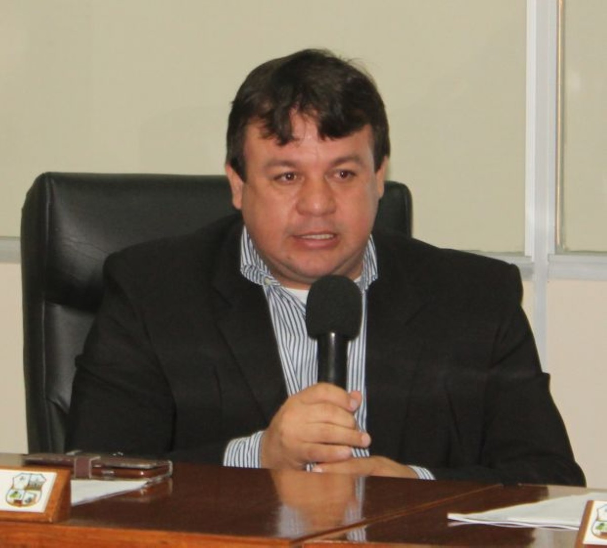 Foto 1 de Convocarán a directores de Catastro y de Gestión Ambiental para estudiar denuncia de vecinos de Poncho Pytá contra inmobiliarias