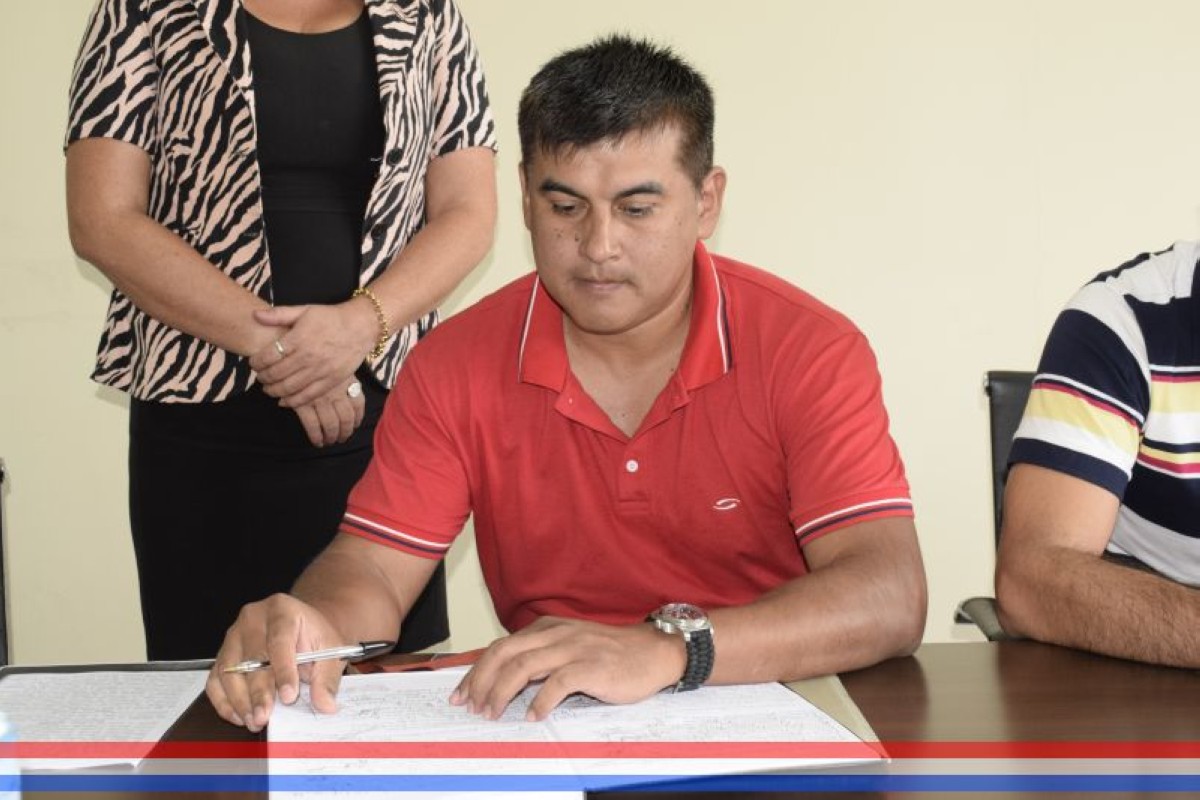 Foto 5 de SESION ORDINARIA DE LA JUNTA MUNICIPAL DE CAPIATA: Notas Recibidas, Nota Remitida y Expedientes Dictaminados