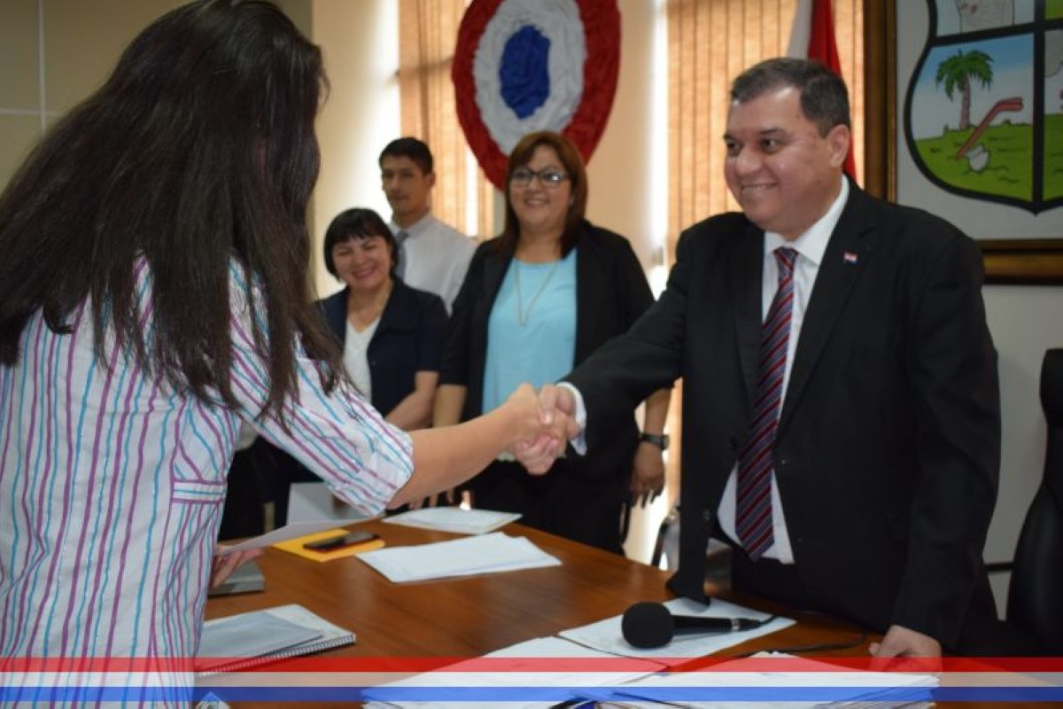 Foto 60 de Reconocimiento a la Esc. Bás. Nº 81 y Col. Nac. "Ma. Auxiliadora"