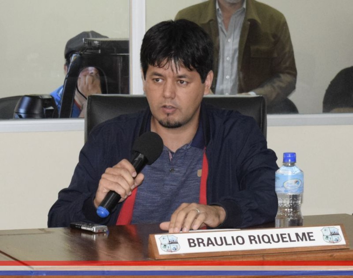 Foto 4 de SESION ORDINARIA DE LA JUNTA MUNICIPAL DE CAPIATA: Notas Recibidas, Nota Remitida y Expedientes Dictaminados