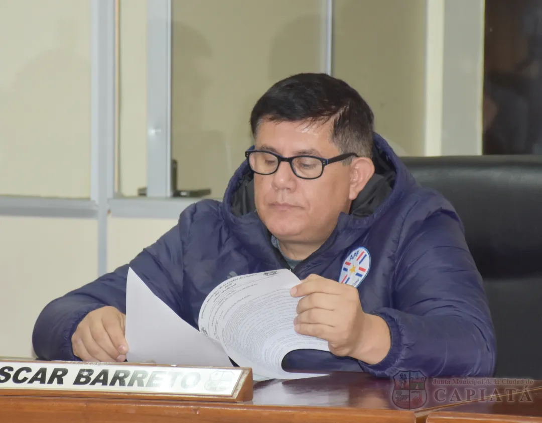 Foto 5 de SESION ORDINARIA DE LA JUNTA MUNICIPAL DE CAPIATA: Notas Recibidas y Expedientes Dictaminados