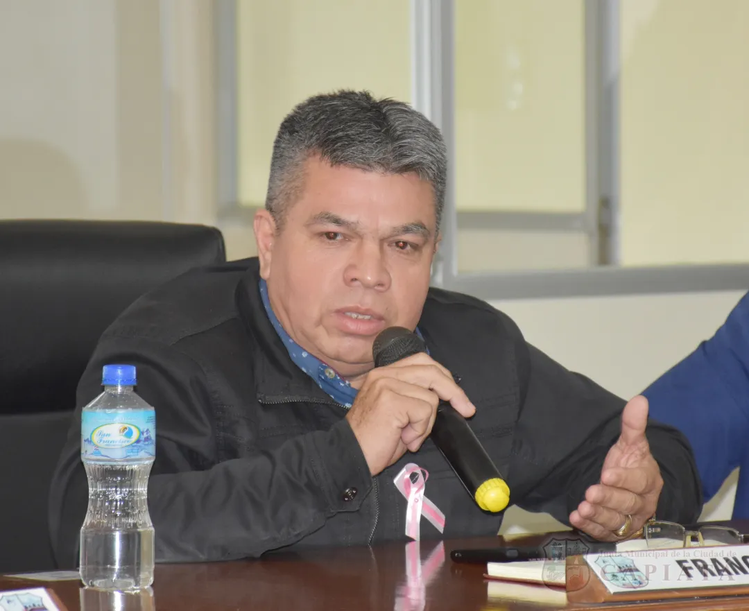 Foto 16 de Don Diosnel Castillo Riquelme, pionero del periodismo capiateño, declarado “Ciudadano Ilustre de la ciudad de Capiatá”
