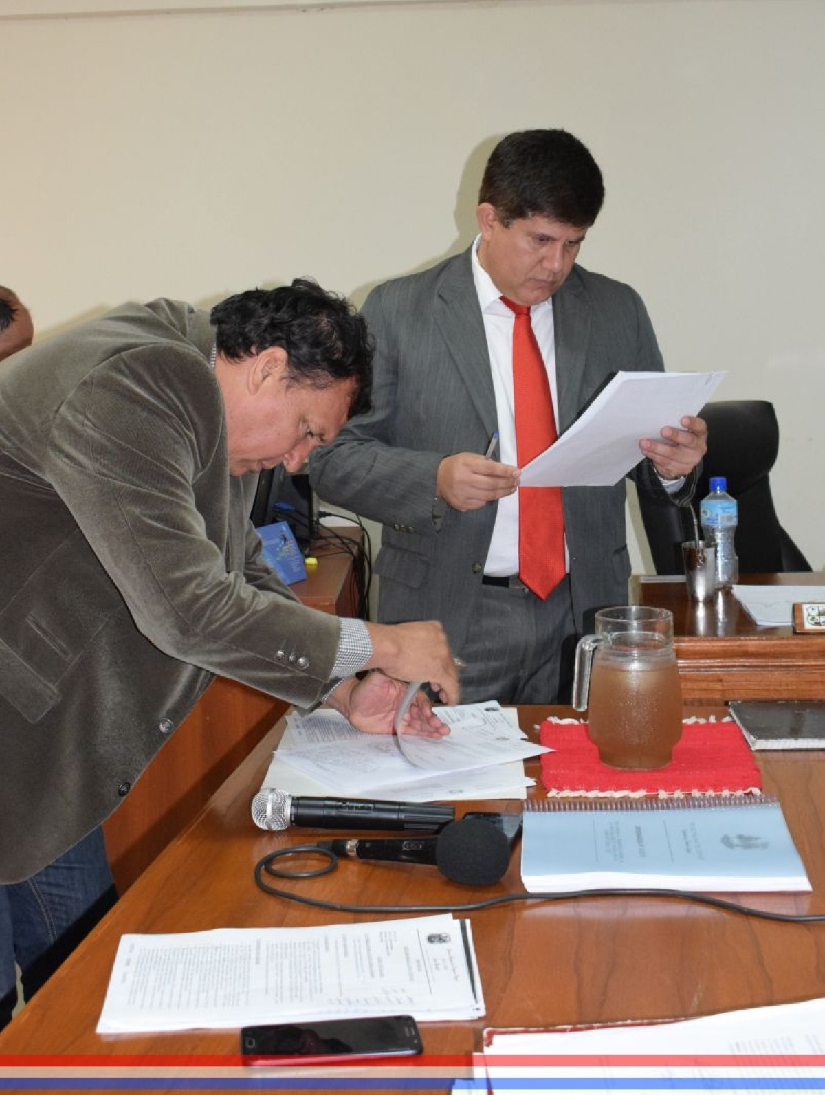 Foto 2 de Aprueban declaración de emergencia vial para el barrio Kennedy y construcciones de obras varias en la zona sur de nuestra ciudad