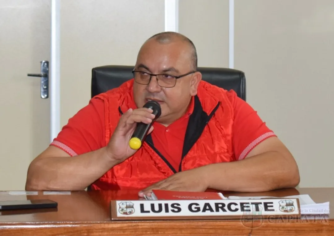 Foto 1 de Legislativo Comunal aprueba la solicitud de cierre temporal de ContiParaguay/CAHPSA tras varias denuncias por contaminación ambiental
