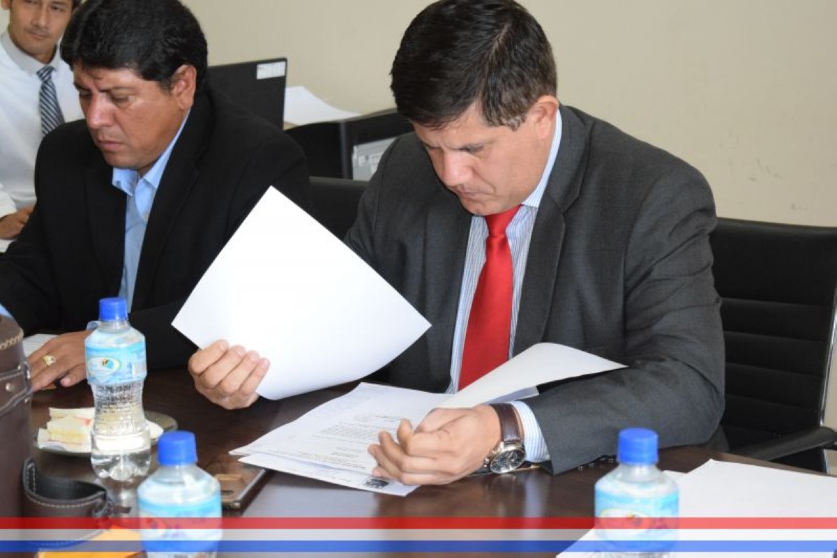 Foto 5 de SESION ORDINARIA DE LA JUNTA MUNICIPAL DE CAPIATA: Notas Recibidas, Notas Remitidas y Expedientes Dictaminados