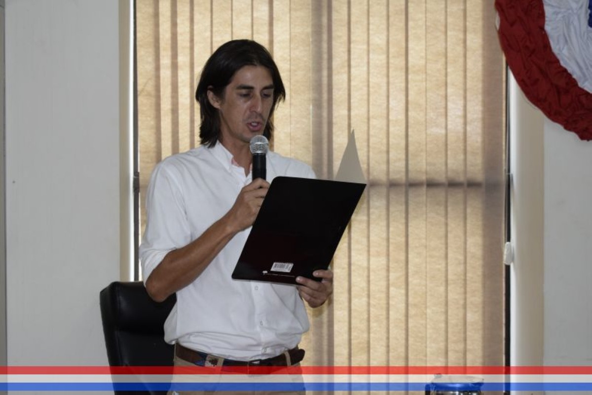 Foto 1 de SESION ORDINARIA DE LA JUNTA MUNICIPAL DE CAPIATA: Notas Recibidas y Expedientes Dictaminados