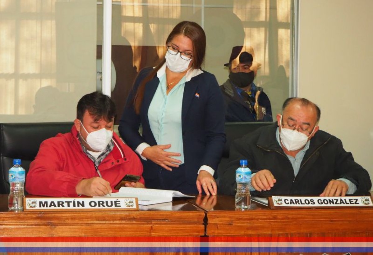 Foto 7 de SESION ORDINARIA DE LA JUNTA MUNICIPAL DE CAPIATA: Nota Recibida, Nota Remitida y Expedientes Dictaminados