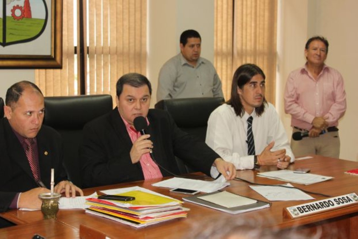 Foto 6 de Pleno de la Junta Municipal aprueba la revocatoria de la Resolución J.M Nº 2.345