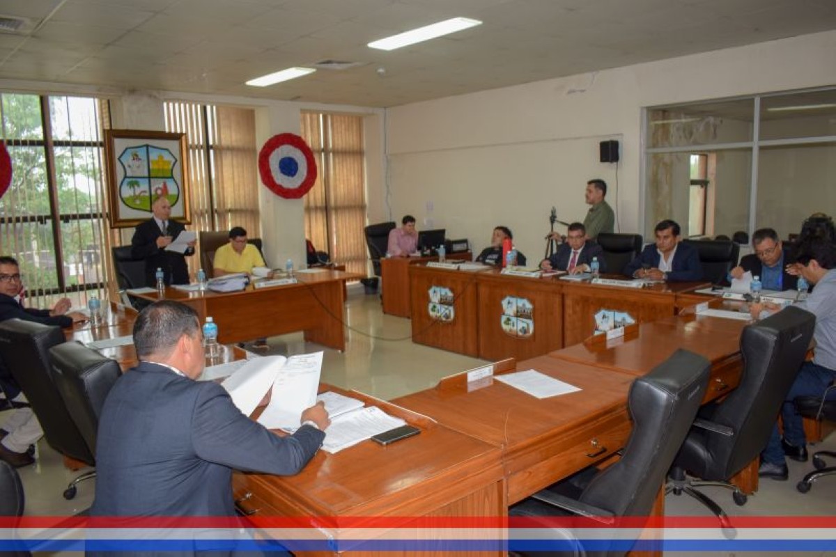 Foto 4 de Fue conformada la Mesa Directiva periodo 2023 - 2024 y las Comisiones Asesoras