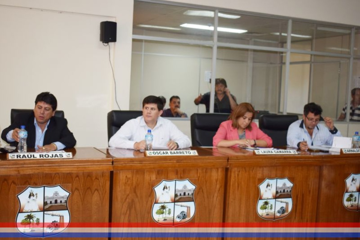 Foto 2 de SESION ORDINARIA DE LA JUNTA MUNICIPAL DE CAPIATA: Notas Recibidas, Notas Remitidas y Expedientes Dictaminados