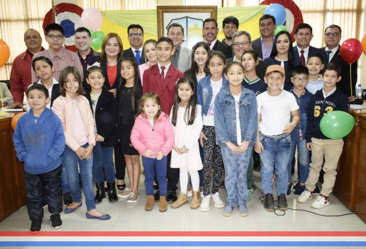 Foto 19 de Niños y Niñas Concejales Municipales presentaron propuestas más que interesantes para nuestra comunidad