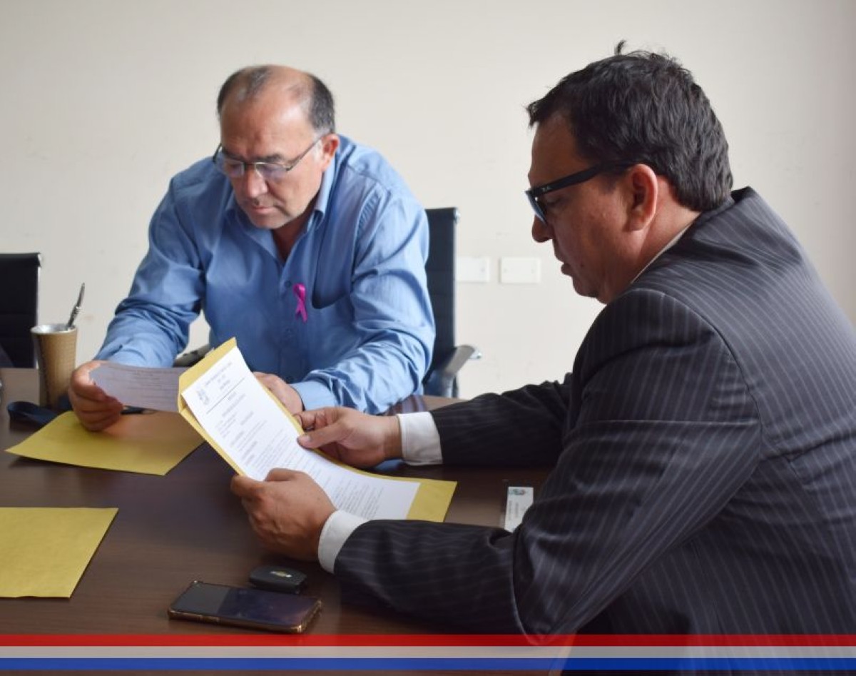 Foto 3 de SESION ORDINARIA DE LA JUNTA MUNICIPAL DE CAPIATA: Notas Recibidas, Nota Remitida y Expedientes Dictaminados