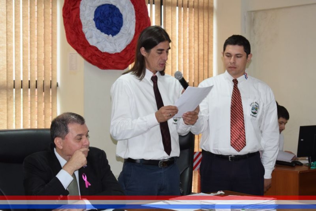 Foto 4 de SESION ORDINARIA DE LA JUNTA MUNICIPAL DE CAPIATA: Notas Recibidas, Nota Remitida y Expedientes Dictaminados