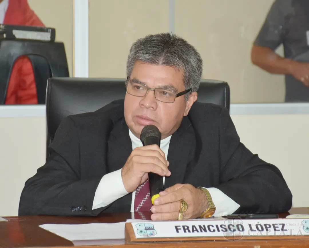 Foto 11 de Entregan reconocimiento al Mérito Deportivo al joven y destacado taekwondista Roberto Nicolás Brítez