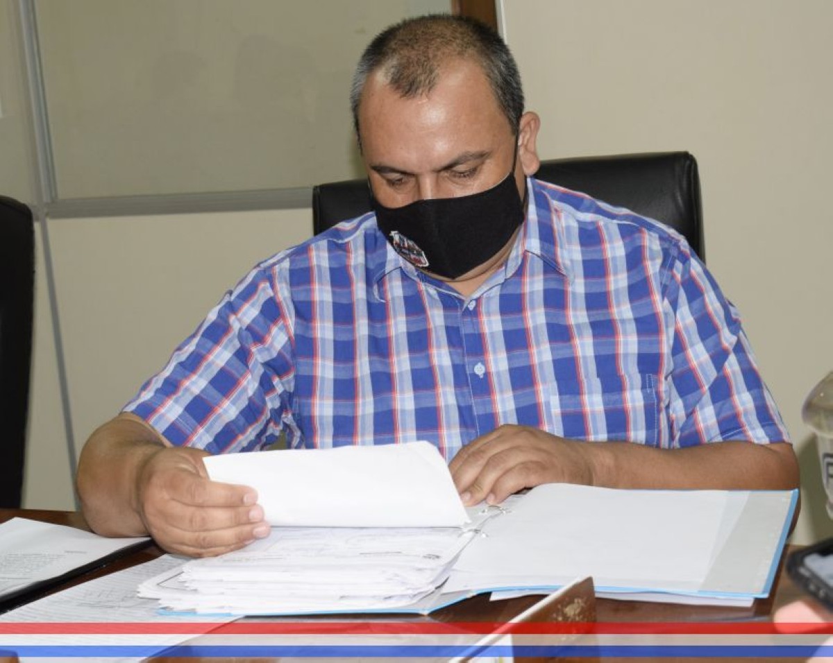 Foto 1 de SESION EXTRAORDINARIA DE LA JUNTA MUNICIPAL DE CAPIATA: Notas Recibidas y Expedientes Dictaminados