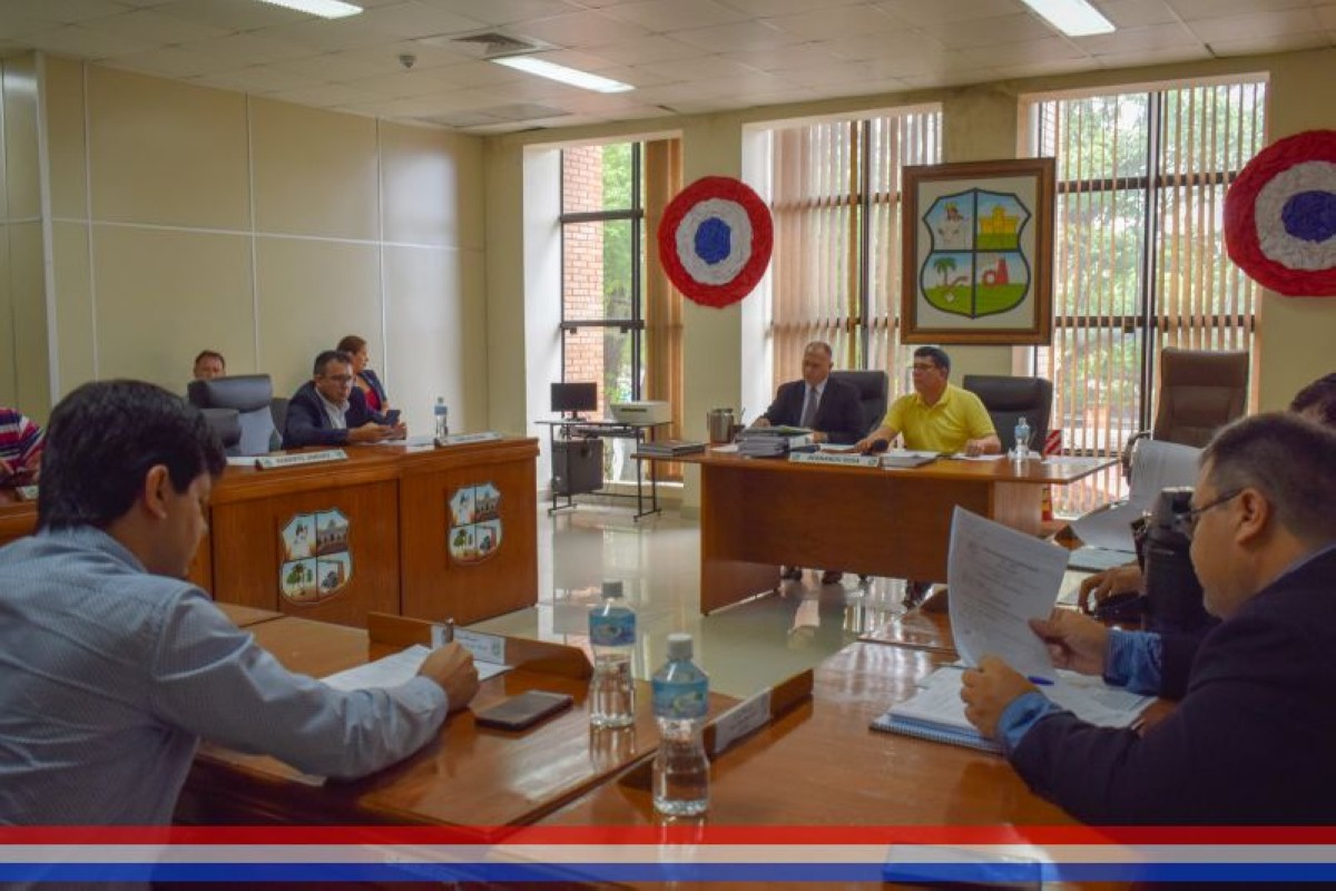 Foto 3 de Fue conformada la Mesa Directiva periodo 2023 - 2024 y las Comisiones Asesoras