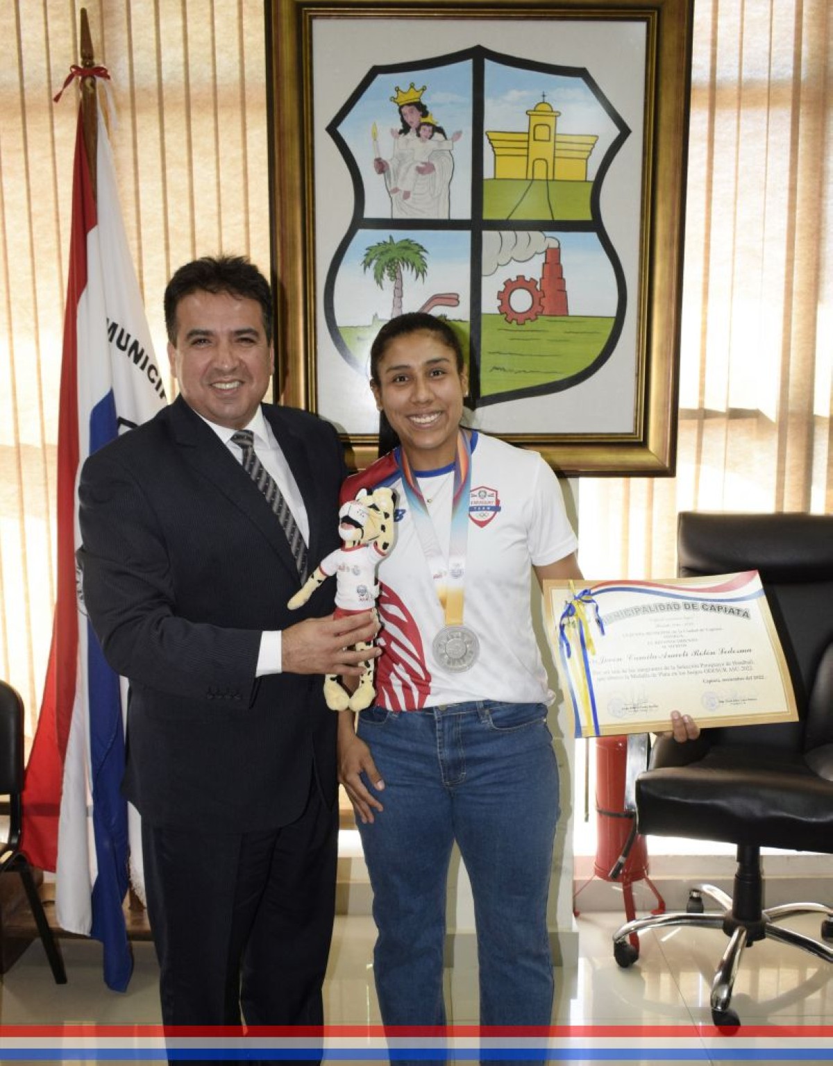 Foto 1 de Capiateñas destacadas en distintos ámbitos recibieron "Reconocimiento al Mérito"