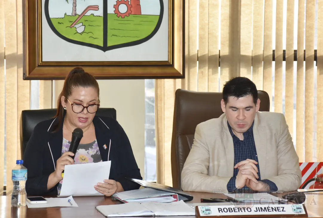 Foto 17 de SESION ORDINARIA DE LA JUNTA MUNICIPAL DE CAPIATA: Notas Recibidas, Nota Remitida y Expedientes Dictaminados