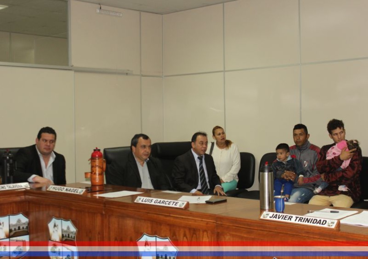 Foto 2 de Vecinos de la Cía. 16ª Urugua’y, que ocupan terreno de la Municipalidad de Capiatá, denuncian amedrentamiento