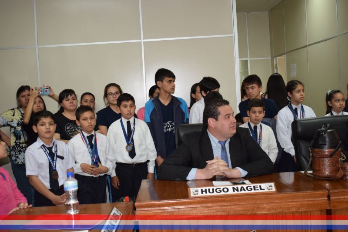 Foto 5 de Reconocimiento a la Esc. Bás. Nº 81 y Col. Nac. "Ma. Auxiliadora"