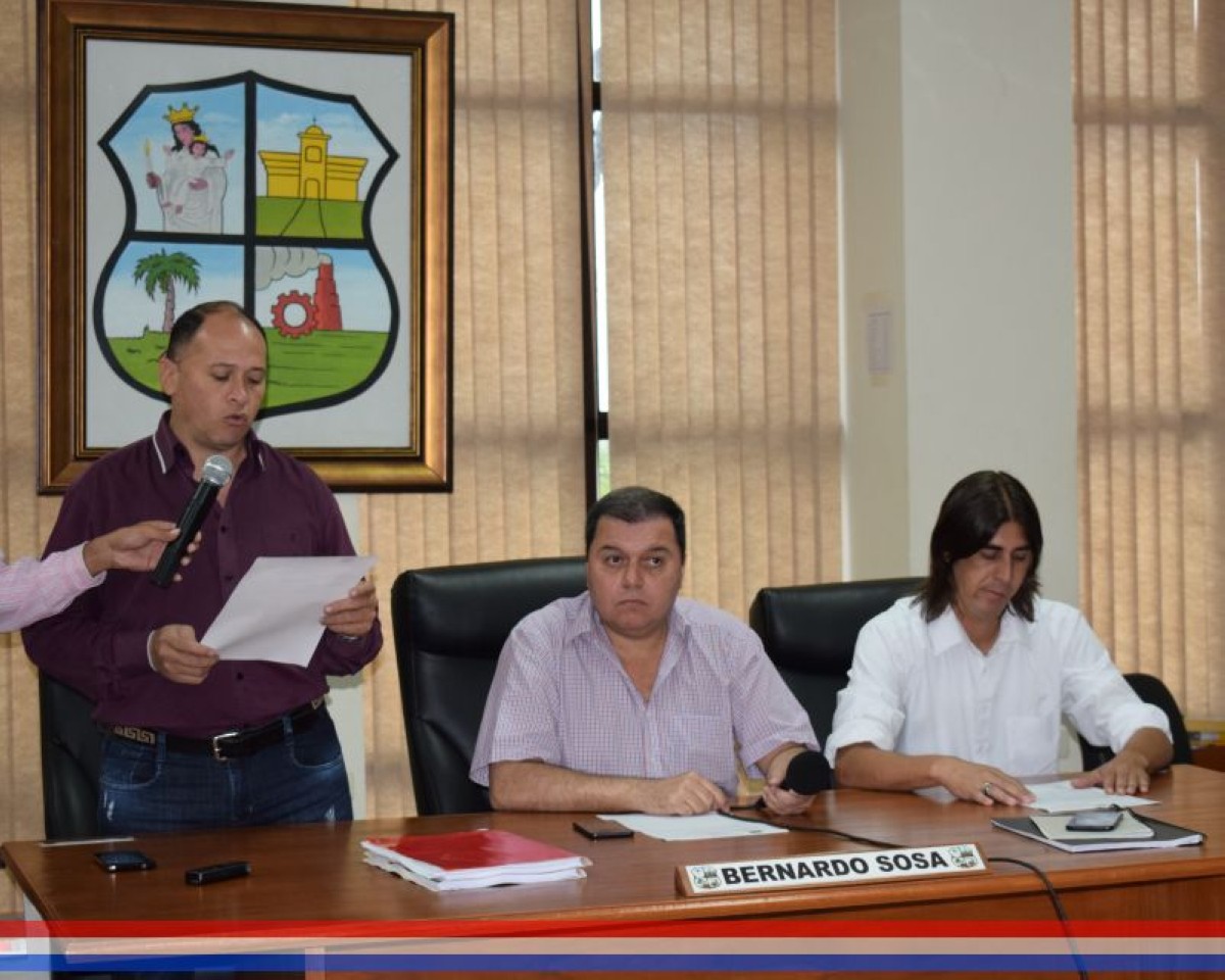 Foto 1 de Adjudican construcción de obras de infraestructura vial para el barrio Kennedy, zona sur de nuestra ciudad