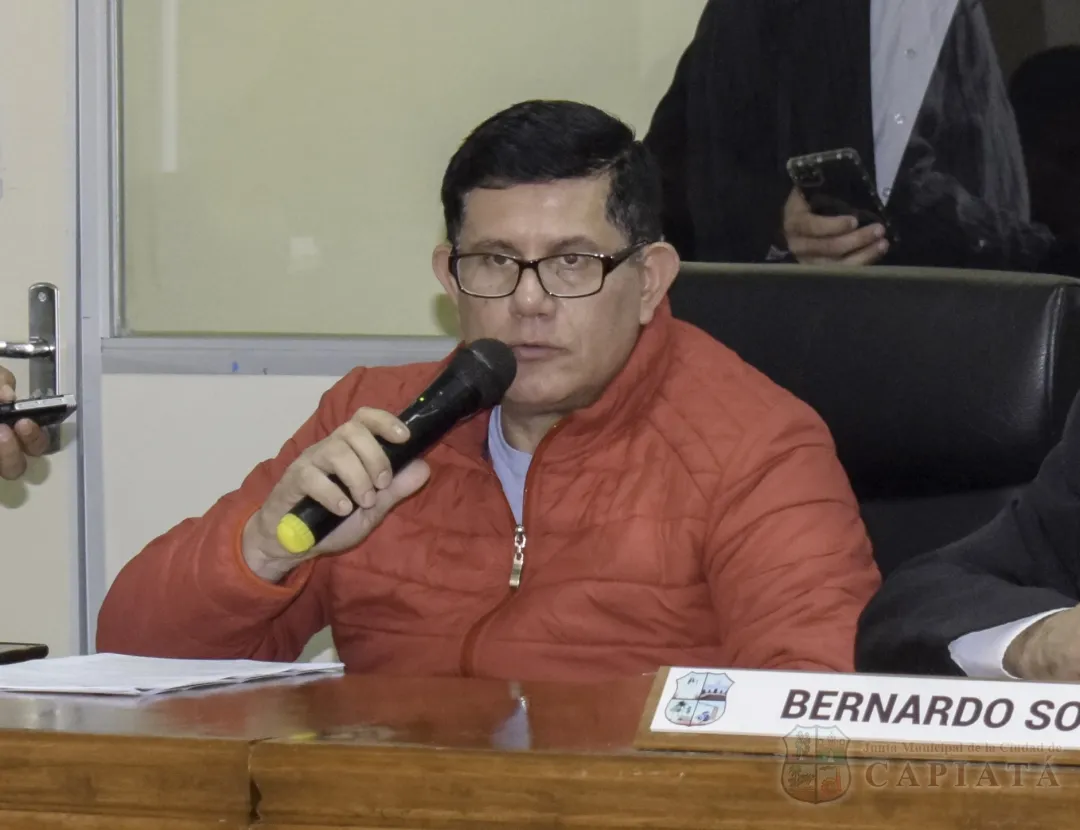 Foto 12 de SESION ORDINARIA DE LA JUNTA MUNICIPAL DE CAPIATA: Notas Recibidas y Expedientes Dictaminados