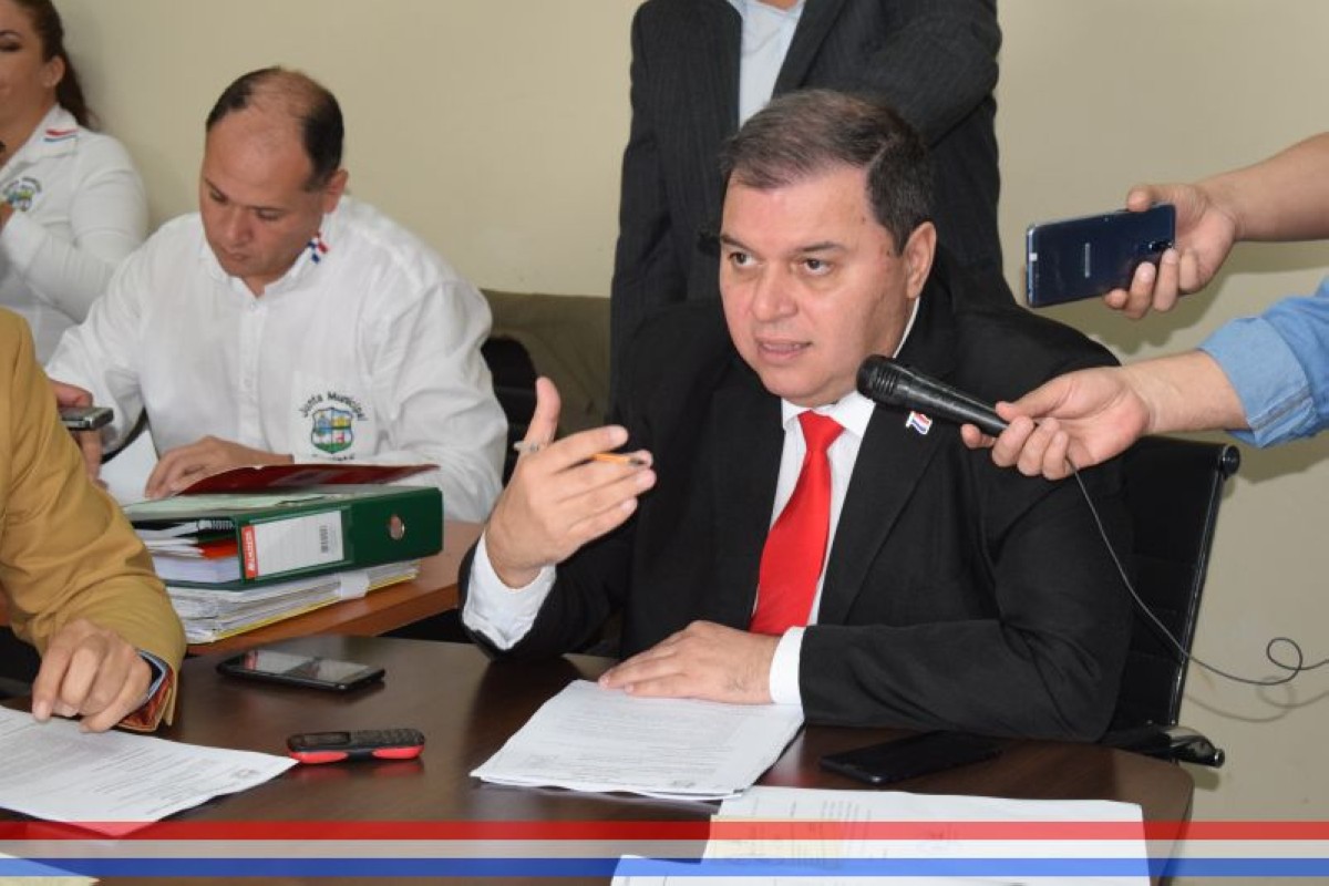 Foto 17 de SESION ORDINARIA DE LA JUNTA MUNICIPAL DE CAPIATA: Notas Recibidas, Nota Remitida y Expedientes Dictaminados