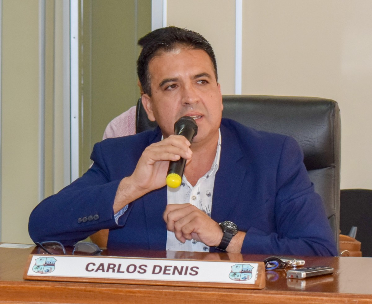 Foto 2 de Reiteran solicitud al Ejecutivo Municipal de intervenir en gasolinera construida cerca de aguatería y capilla en el sector sur de la ciudad