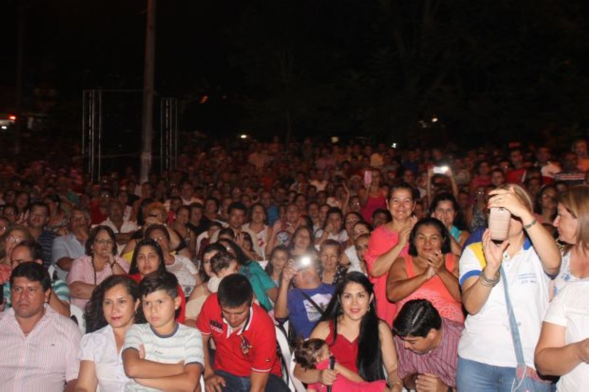 Foto 43 de ¡MAGNIFICA NOCHE CAPIATEÑA!