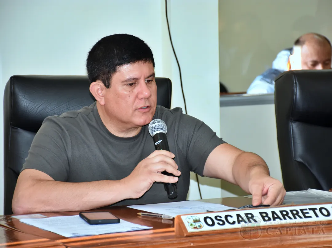 Foto 7 de SESION ORDINARIA DE LA JUNTA MUNICIPAL DE CAPIATA: Notas Recibidas y Expedientes Dictaminados