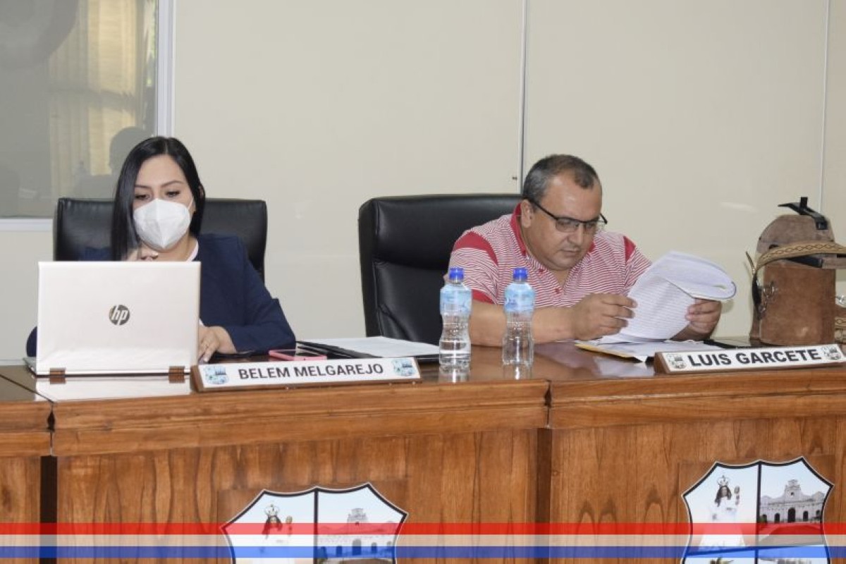 Foto 6 de SESION ORDINARIA DE LA JUNTA MUNICIPAL DE CAPIATA: Notas Recibidas, Nota Remitida y Expedientes Dictaminados